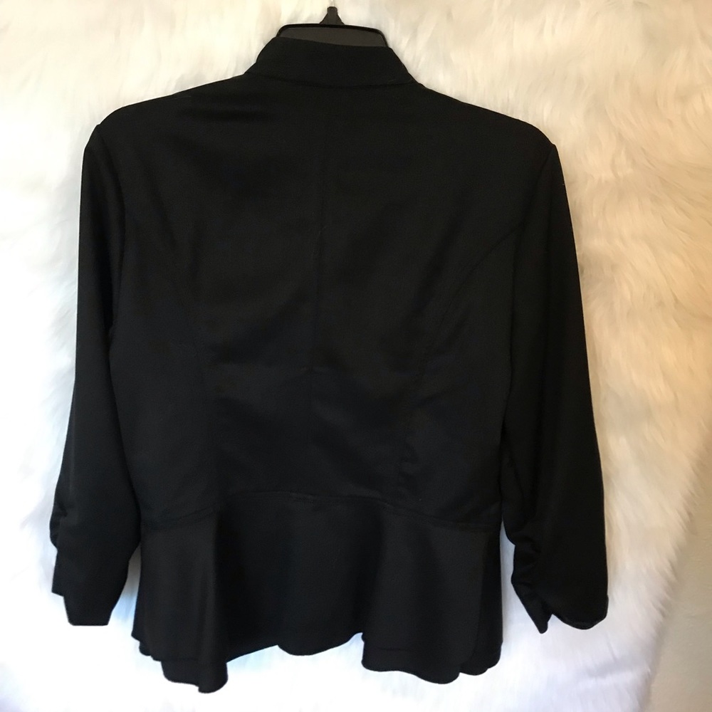 Jacket - Picture 2 of 4